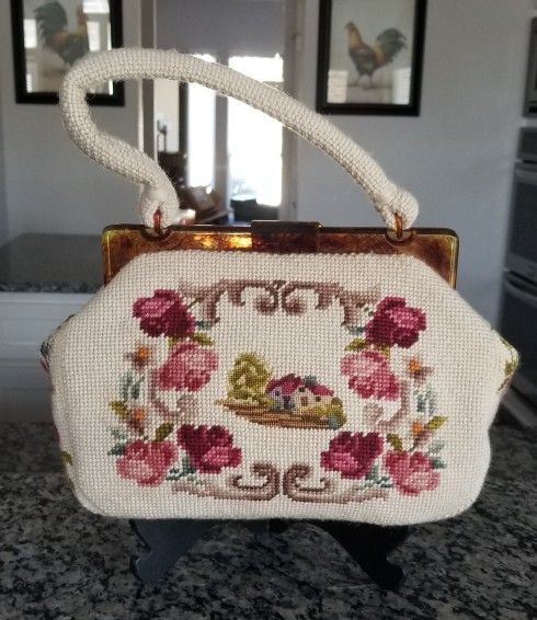 ***REDUCED*** Vintage Maud Hundley Needlepoint Original Handbag 