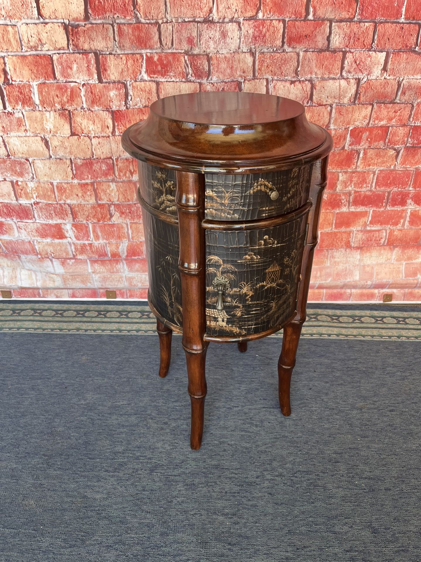 Ethan Allen Vintage Chinoiserie Faux Bamboo Cabinet / Side Table