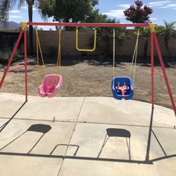 SWING SET 