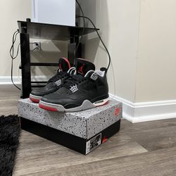 Jordan 4s