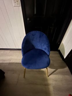 Velvet chair