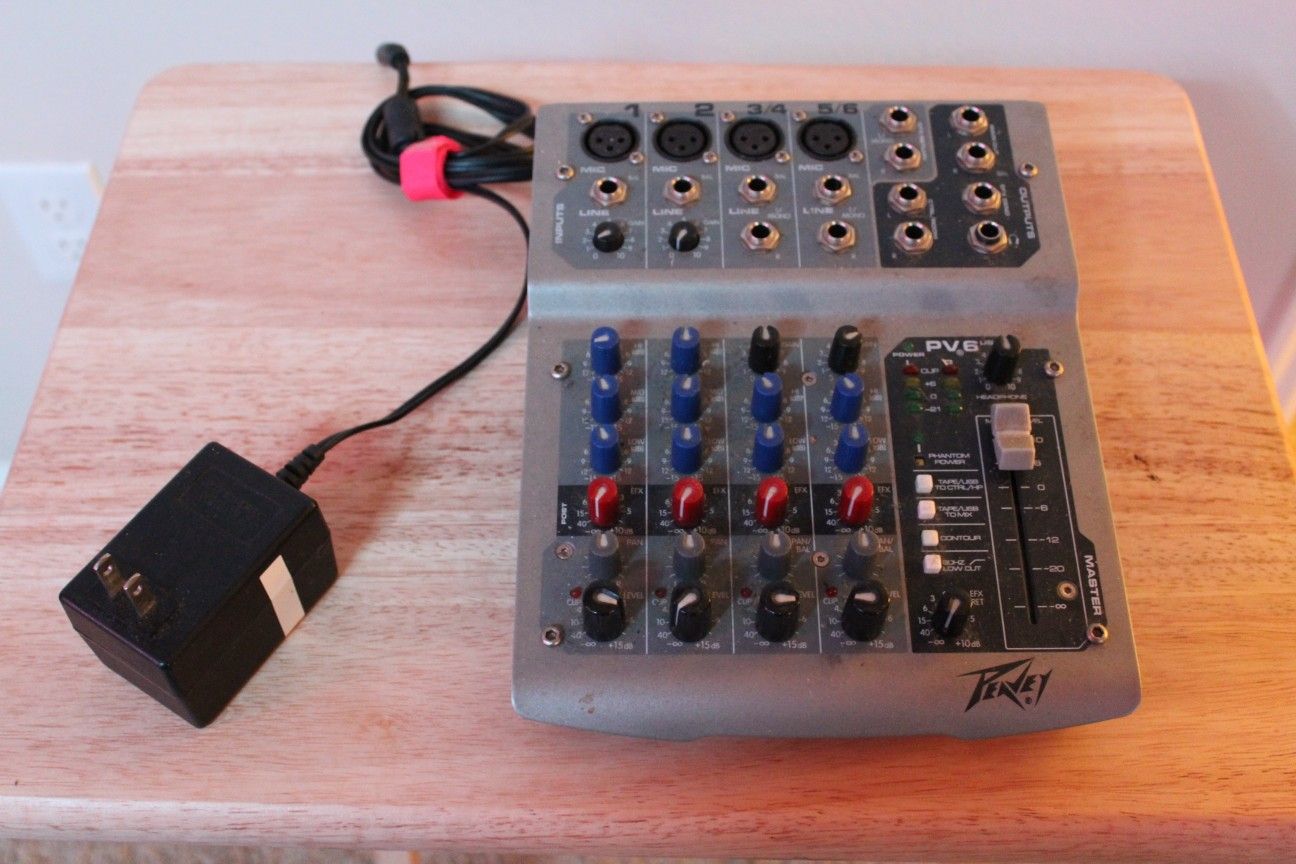 Peavey PV6 USB interface mixer