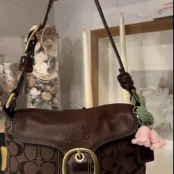 Coach Bleeker Shoulder Bag 