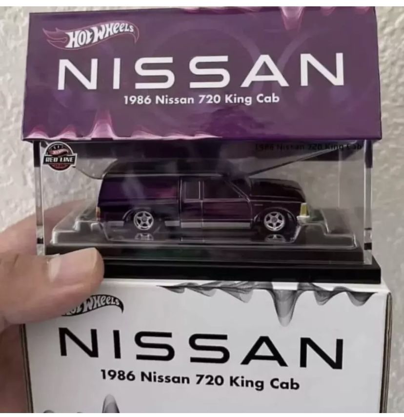 Hot Wheels 2024 RLC-1986 Nissan 720 King Cab Twisted Purple
