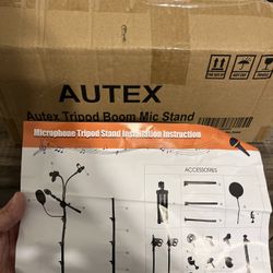 Tripod Book Mic Stand