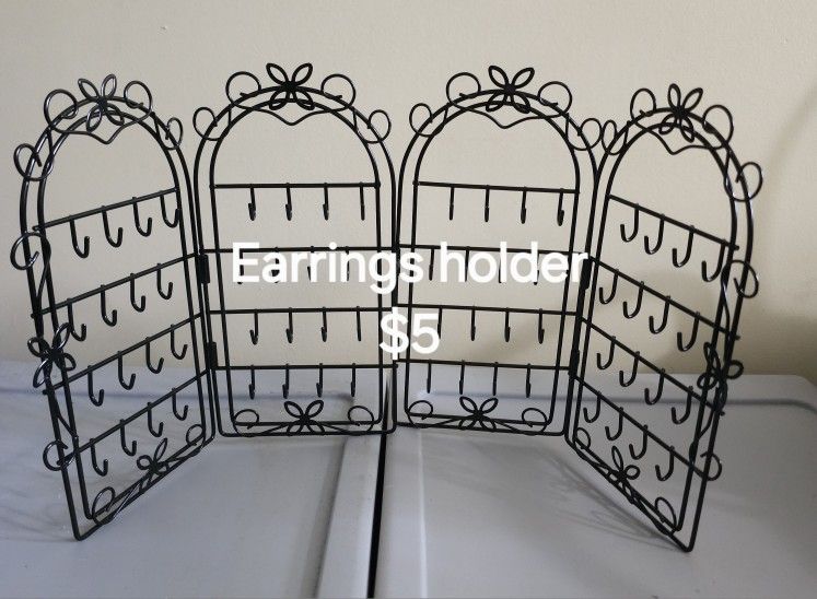 Earrings Holder