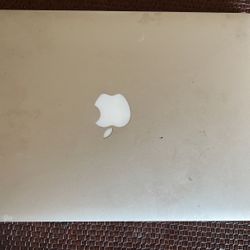 MacBook Laptop