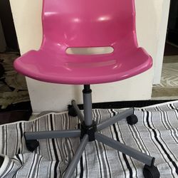 Girls Pink Chair