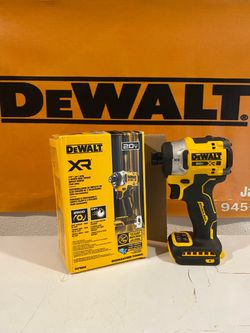 DeWalt 20V XR Brushless Impact Driver DCF860B(no battery no pila)
