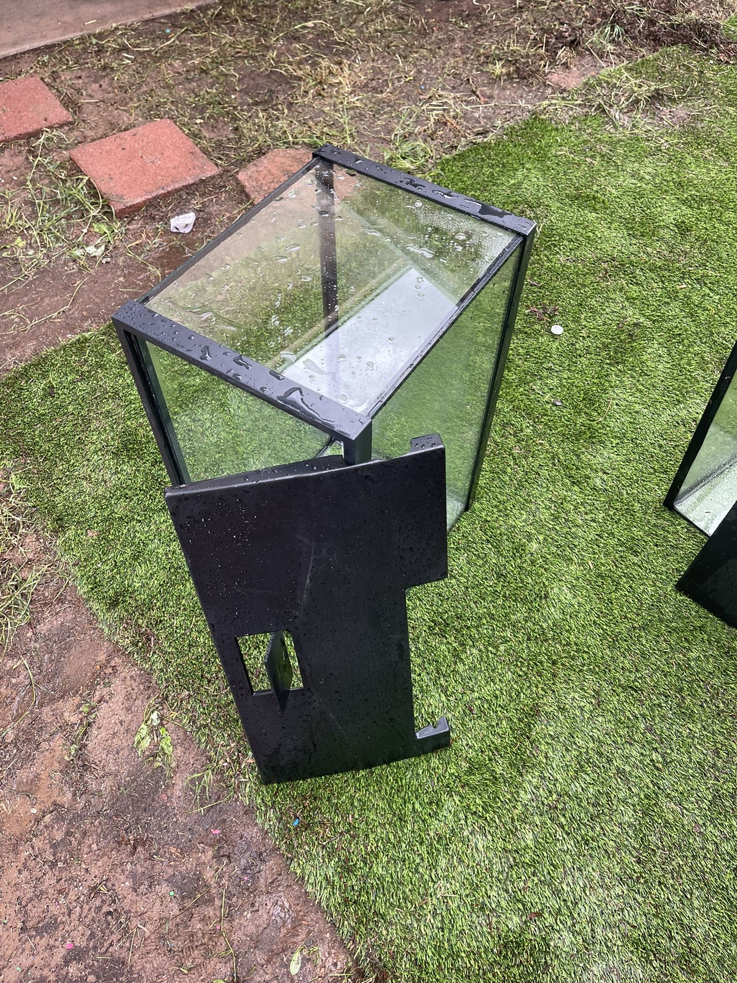 Small 10 Gallon Fish Tank