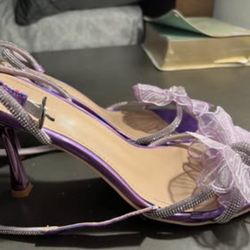 ✨💜Purple Rhinestone Flower Heels 💜✨