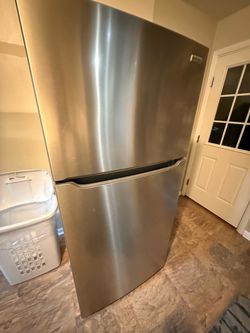 Fridge and freezer