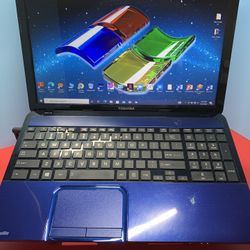 ..TOSHIBA SATÉLITE . .L855S….120 GB SSD...6.0 RAM . READY FOR CLASSES ON LINE OR WORK FROM HOME