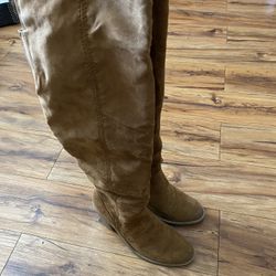 DV Brown Over The Knee Boots
