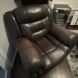 Powered Recliner