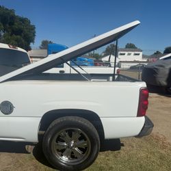 99/06 Chevy Silverado GMC Sierra Gaylord Bed Cover Snug Top 6.5 Ft Parts