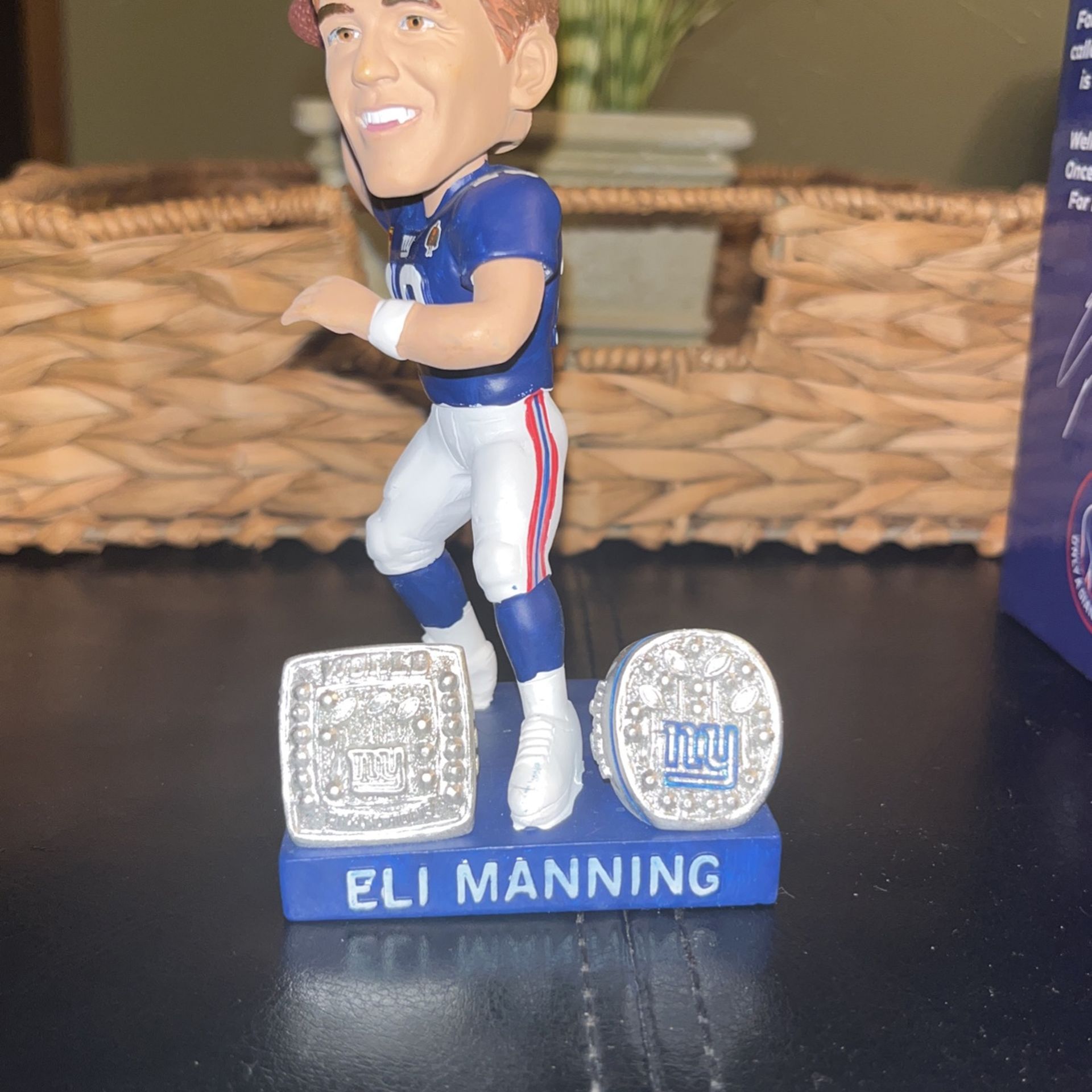 New eli manning NY Giants retirement super bowl rings bobblehead