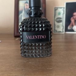 Valentino Born In Roma 3.4 Oz