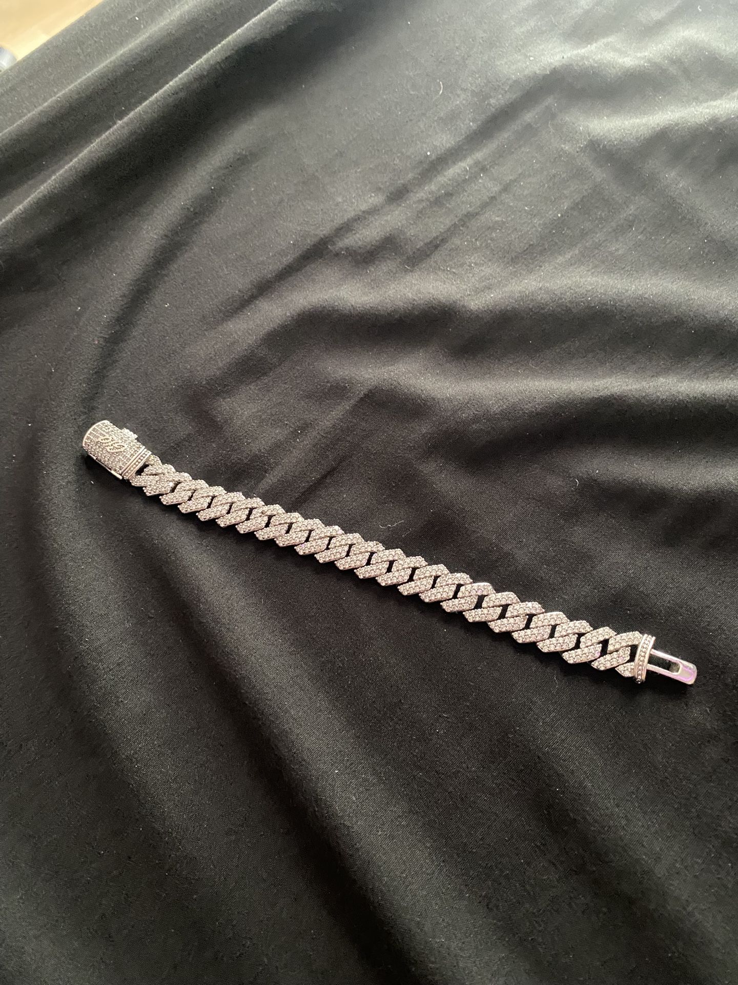 GLD iced out cuban bracelet