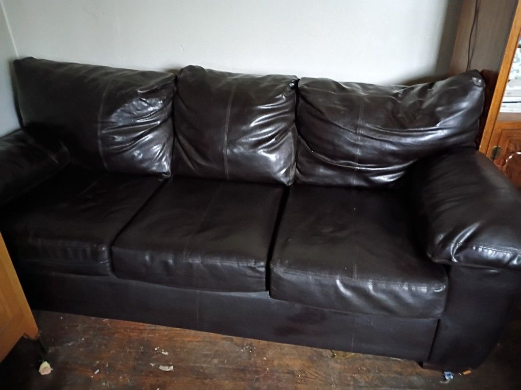 Couch Leather Brown