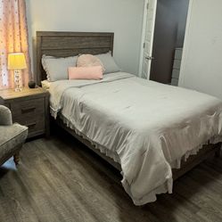 Full Size Bed With Nightstand 