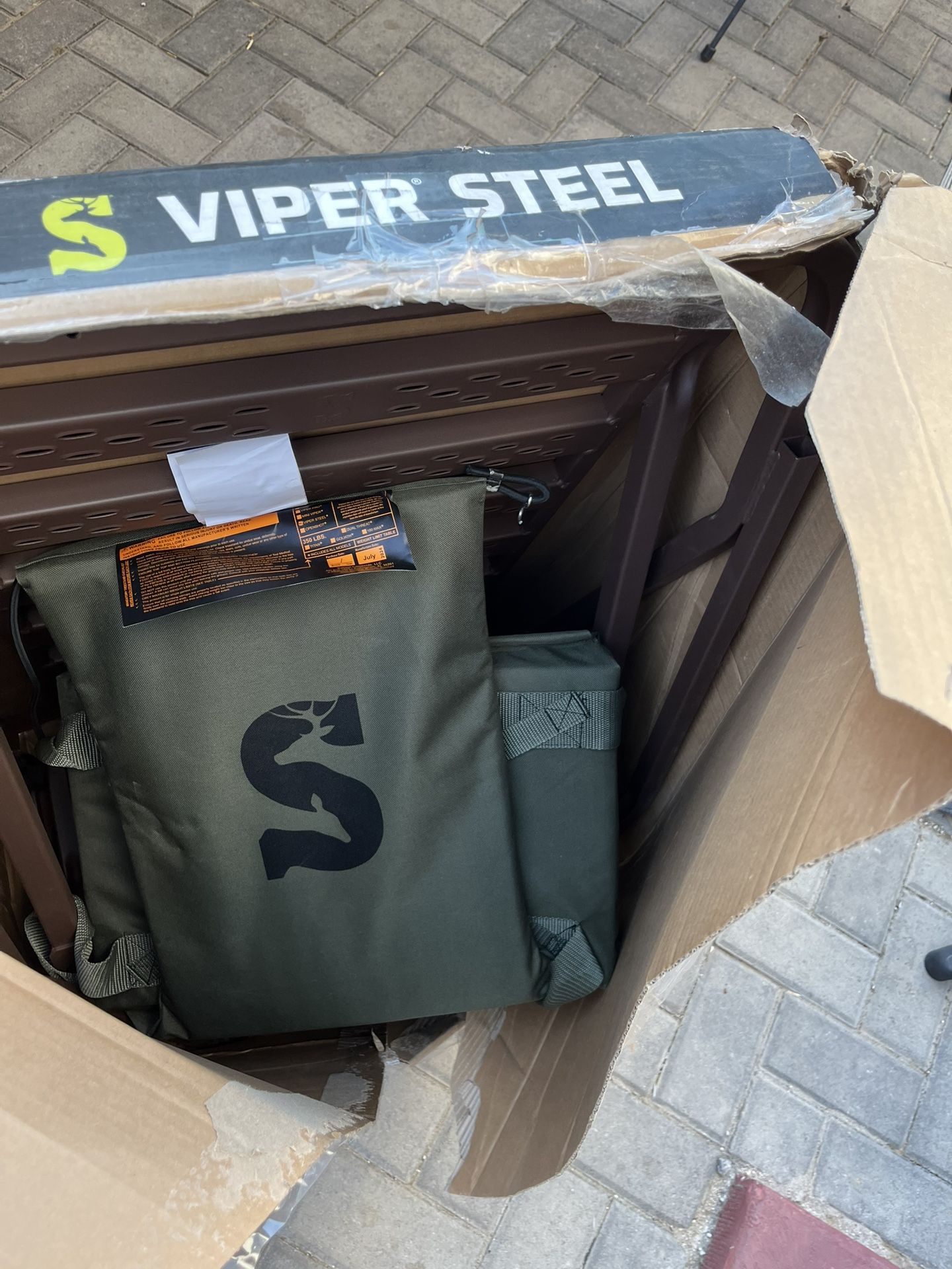 Summit Viper Steel Climbing Treestand Hunting Tree Stand - Excellent Condition