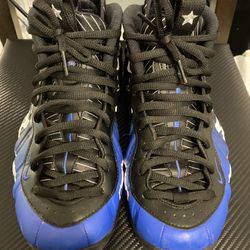 Nike Foamposites. Men. Size 8. Used. Good Condition