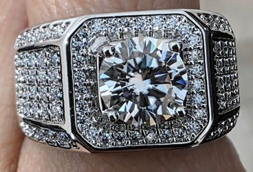 Men's 1.5 moissanite ring
