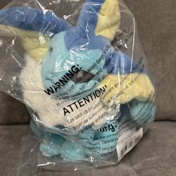 Vaporeon Comfy Friends Plush - 18 ½ In.