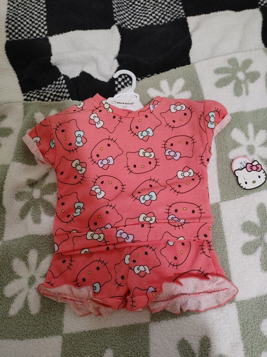 2-Set Hello Kitty Clothes - New