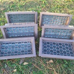 Automatic Foundation Vents 6  - I Have a Total of 20 Vents Selling For $20 Each Buy As Many As You Want  All But 3 Has Hardwear