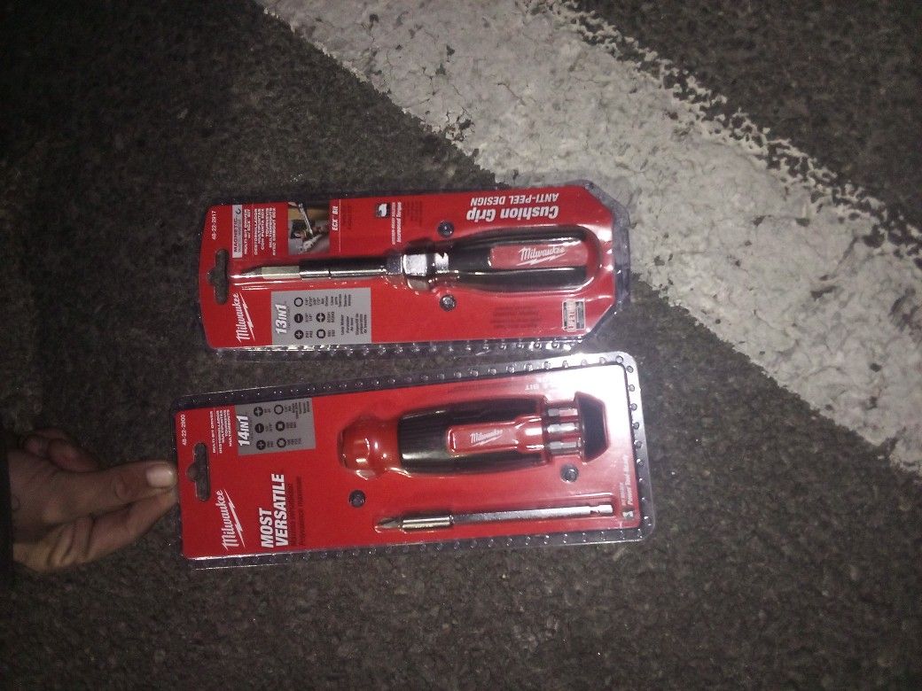 Milwaukee Screw Set