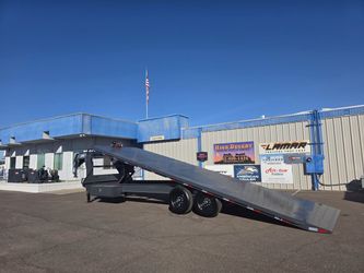 2027 Lamar Gooseneck Tilt FA 102x26 14k GVWR - 12k winch steel deck
