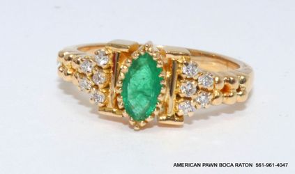 21K Yellow Gold Marquise Emerald Ring w/ Diamond accent size 6 1/4 Pre owned. 