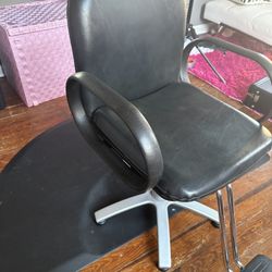Salon/Barber Chair & Anti Fatigue May