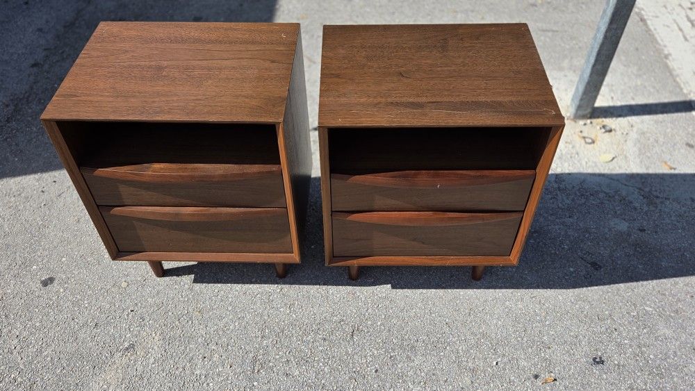 Mid Century Modern End Tables By Article