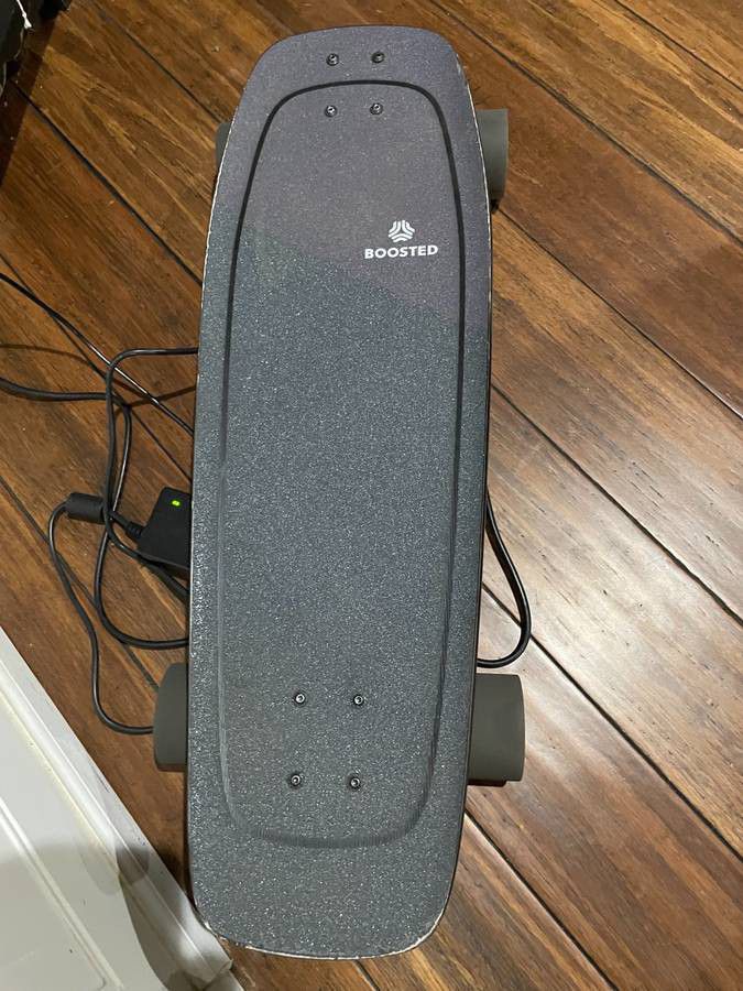 Boosted Electric Skate Board Mini X Like New With Accessories