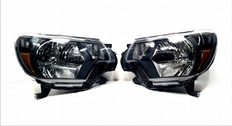 Headlights for

12-15 Toyota Tacoma headlamps
