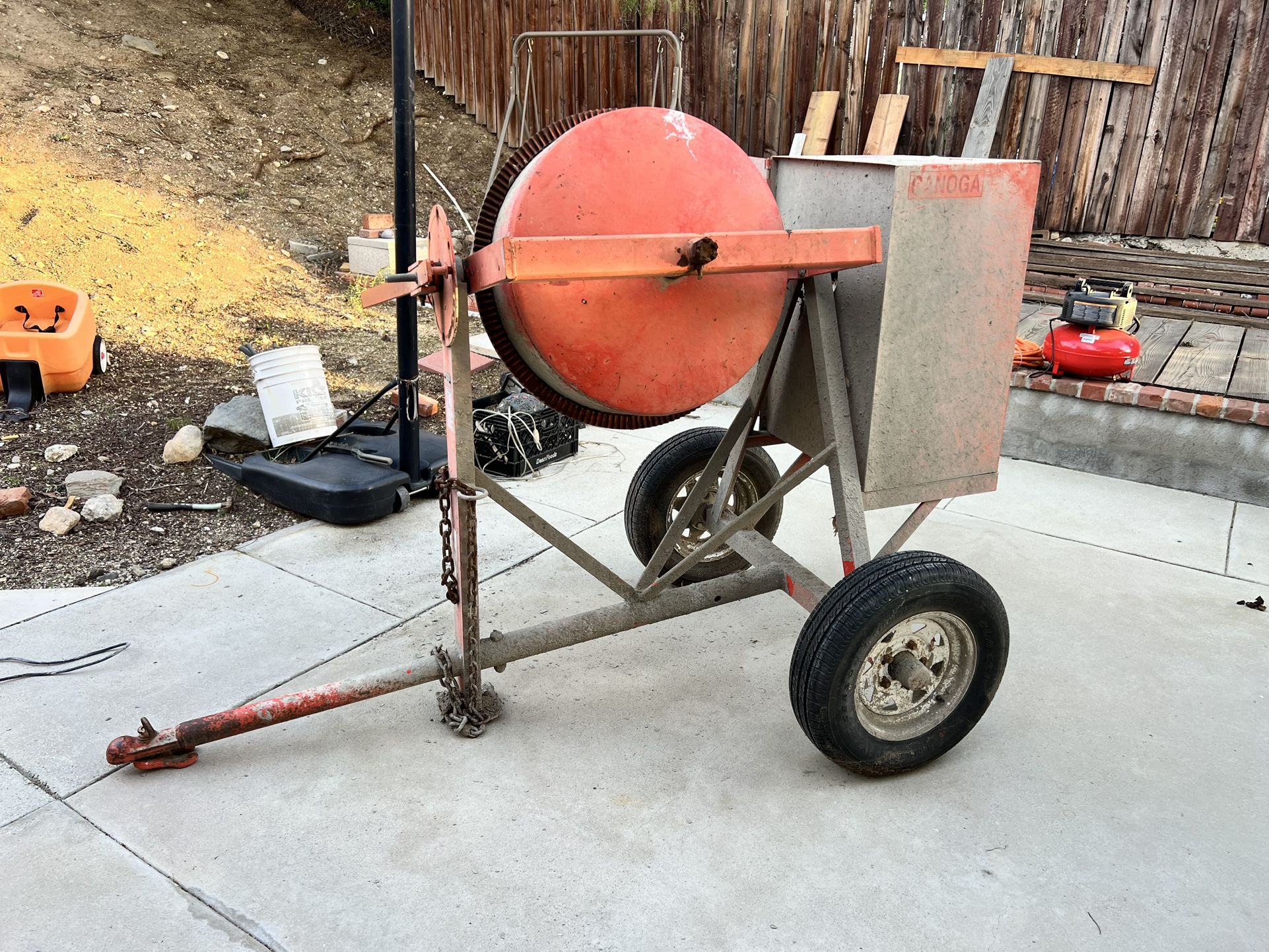 Canoga Cement Mixer