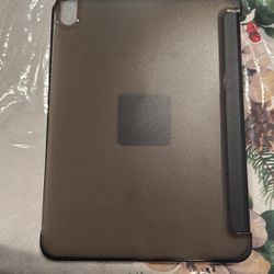 Standing iPad Case 