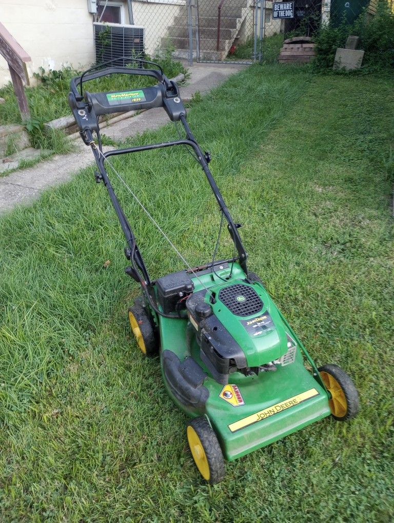John Deere JS 35 Self-propelled Mower