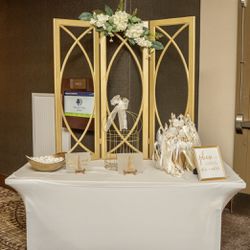 Wedding Table Background-Gold-4 ft tall