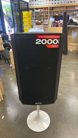 Alto Professional TS312 12” 2000W Powered Speaker – Used – Great Condition