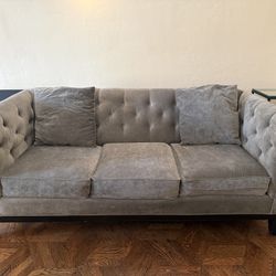 MOVING SALE – MACY’S FURNITURE – ACCEPTING OFFERS  