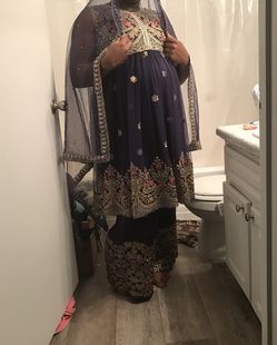 Women’s Indian 2 piece salwar with dupatta (scarf)