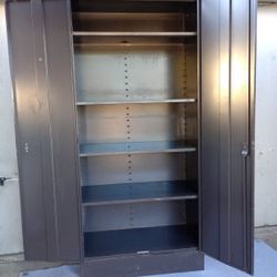 Devon Solid Metal Storage Cabinet With Adjustable Shelves 