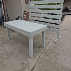 Privacy Fence And Patio Table