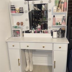 Vanity 