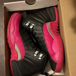 Jordan 12s Size 6 Men 