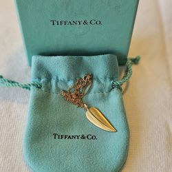 18k Gold Tiffany Necklace 
